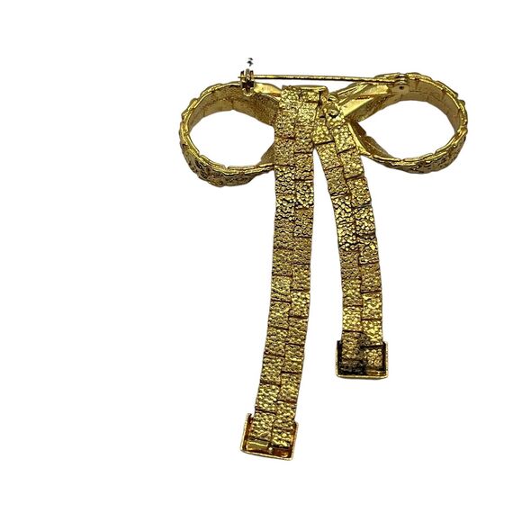 Bow Brooch Pin Textured Gold Tone Articulated 2" Vintage Jewelry Ribbon Dangles - Picture 8 of 16